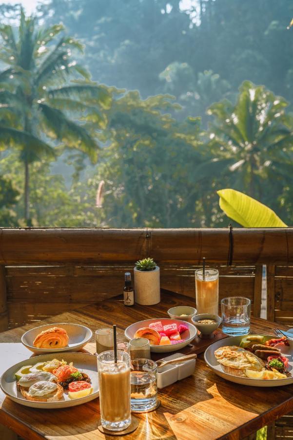 Kanva Ubud Тегалаланг Екстериор снимка